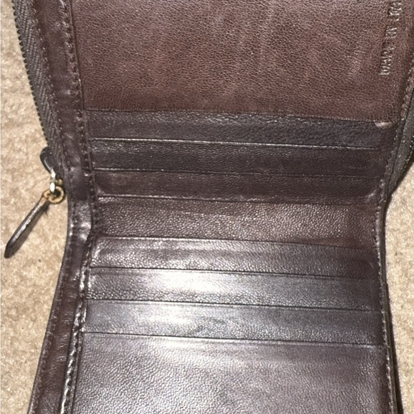 Prada Compact Wallet - Picture 2 of 3